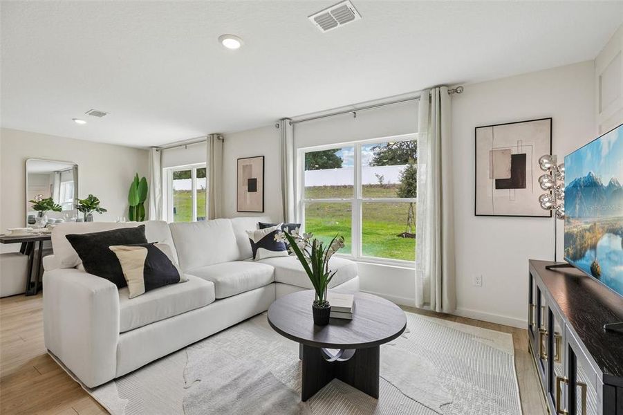 Furnished interior view inside a new home in Boulevard Oaks, Lady Lake (Image 5).