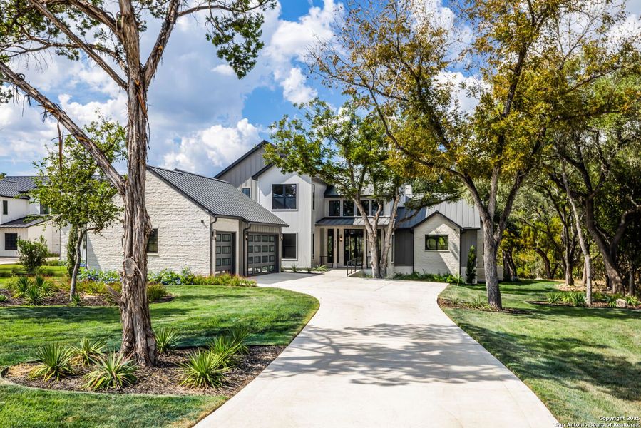 Image 34 of a home in . Image 34 of a home in .