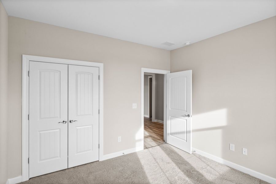 Spacious, unfurnished interior of a new home in Traditions at Carolina Forest, Myrtle Beach (Image 17). Spacious, unfurnished interior of a new home in Traditions at Carolina Forest, Myrtle Beach (Image 17).