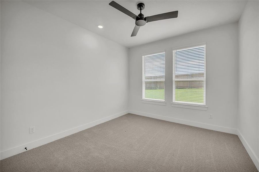 Spacious, unfurnished interior of a new home in Rosenthal Estates, Lorena (Image 16).