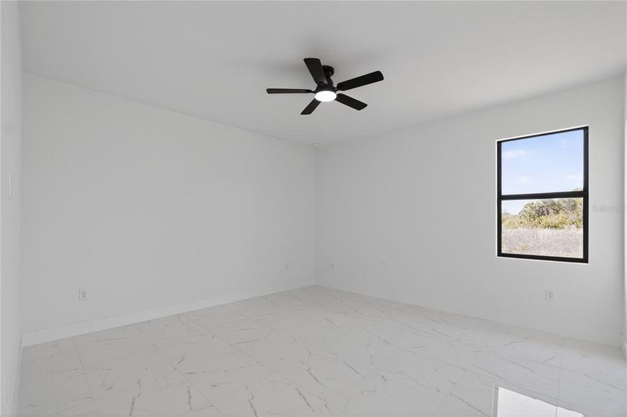 Spacious, unfurnished interior of a new home in , Rotonda West (Image 40).