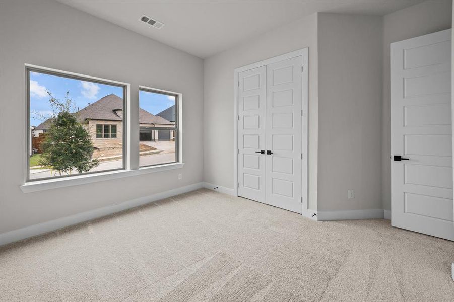 Spacious, unfurnished interior of a new home in Walsh Classic, Aledo (Image 21). Spacious, unfurnished interior of a new home in Walsh Classic, Aledo (Image 21).