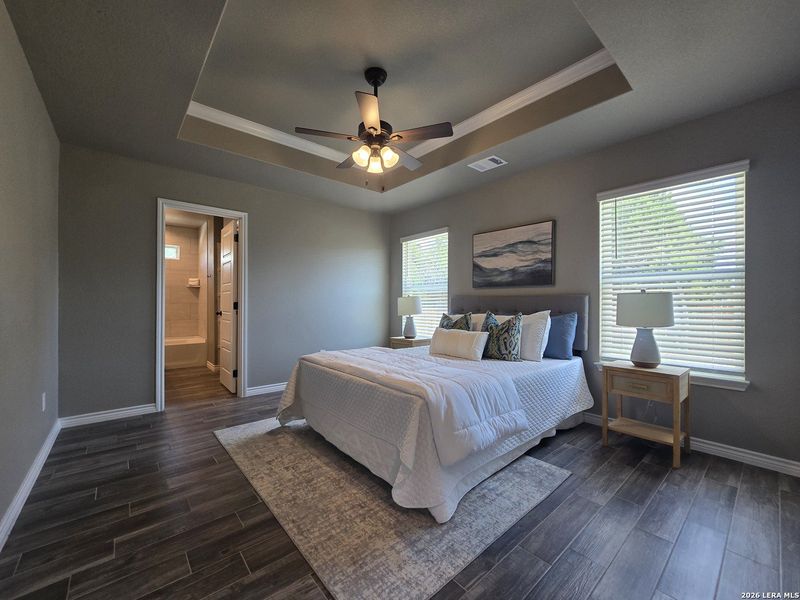 Furnished interior view inside a new home in , Canyon Lake (Image 7).
