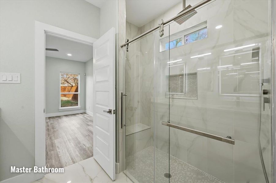 Furnished interior view inside a new home in , Dallas (Image 16). Furnished interior view inside a new home in , Dallas (Image 16).