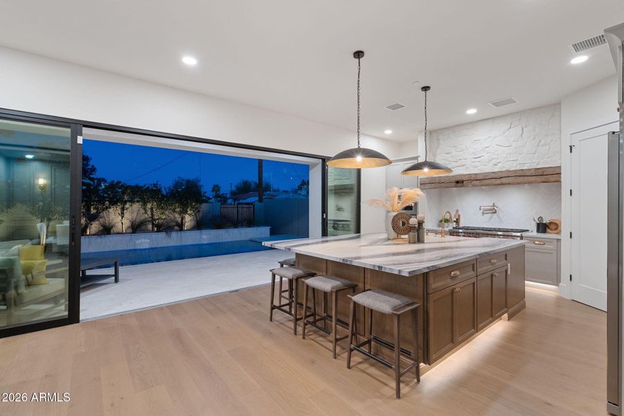 29-web-or-mls-A7406154