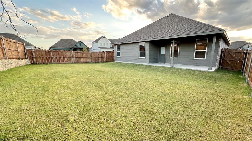 Exterior details and patio area of a home in Rock Creek Ranch, Fort Worth (Image 2). Exterior details and patio area of a home in Rock Creek Ranch, Fort Worth (Image 2).