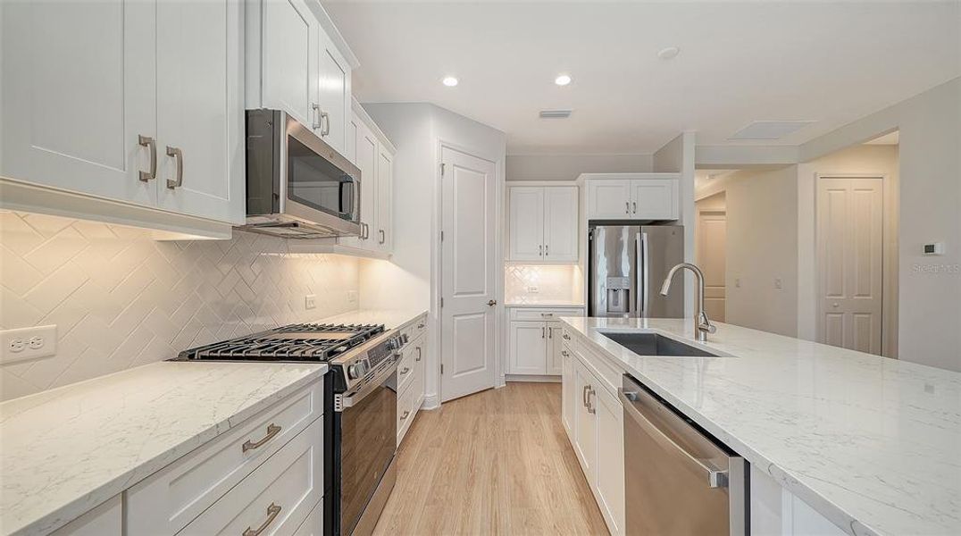 Furnished interior view inside a new home in , Bradenton (Image 11).