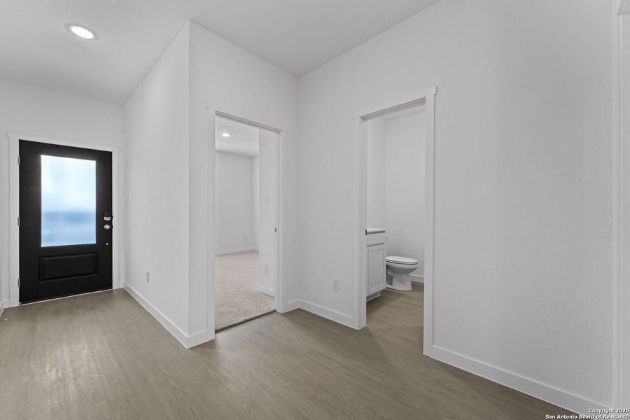 Spacious, unfurnished interior of a new home in , New Braunfels (Image 21).