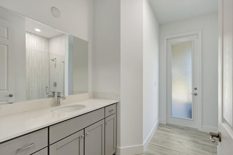 38-web-or-mls-5P1A6757