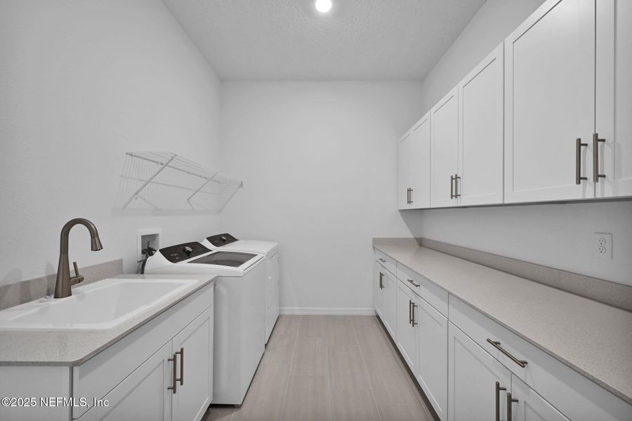 Furnished interior view inside a new home in Del Webb Nocatee, Ponte Vedra (Image 8).