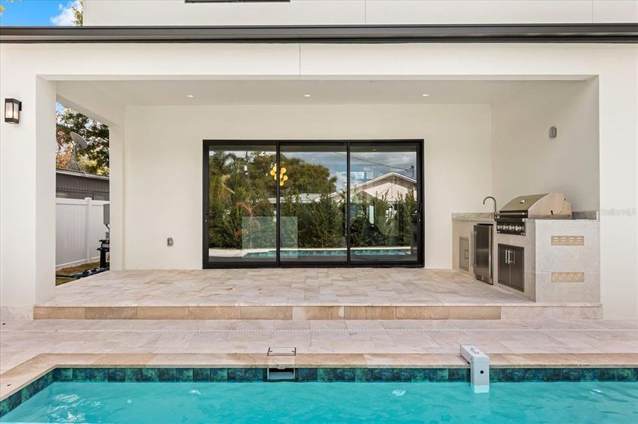 Exterior details and patio area of a home in , Orlando (Image 26).