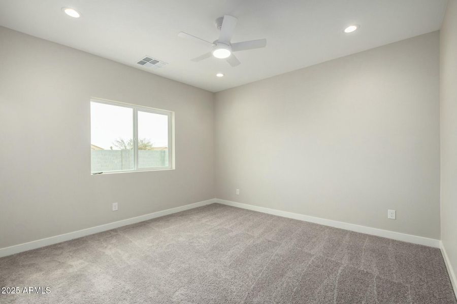 tempImageyLrwNb tempImageyLrwNb