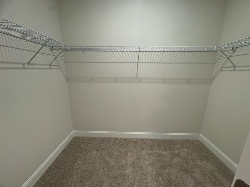 Spacious, unfurnished interior of a new home in Cades Bluff, Lebanon (Image 24).