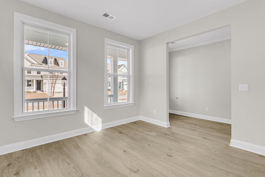 Spacious, unfurnished interior of a new home in Cherrywood Estates, Summerville (Image 32).