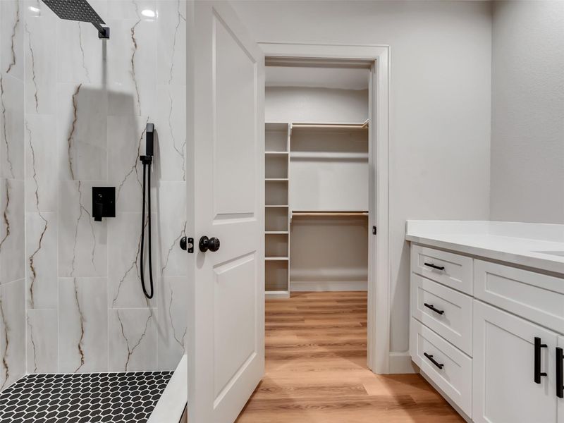 Furnished interior view inside a new home in , Willis (Image 12).