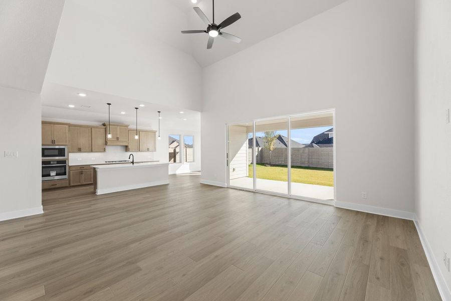 Spacious, unfurnished interior of a new home in Inspiration Collection 60 at Painted Tree, McKinney (Image 15). Spacious, unfurnished interior of a new home in Inspiration Collection 60 at Painted Tree, McKinney (Image 15).