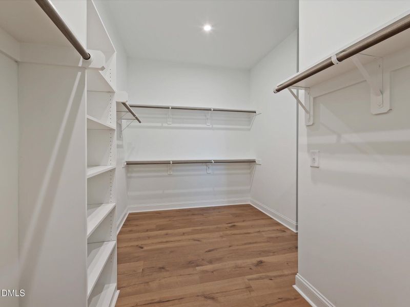 24-Primary Walk In Closet