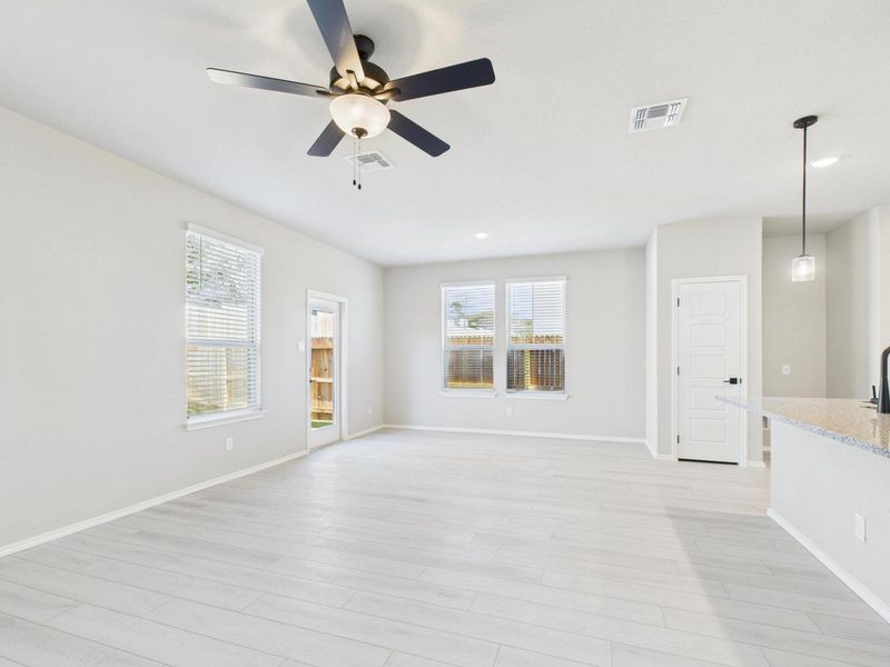 Representative unfurnished interior of a home built from the The Charlotte A by Davidson Homes LLC in Cedar Heights, San Antonio (Image 21).