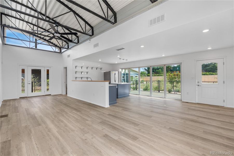 Image 22 of a home in .