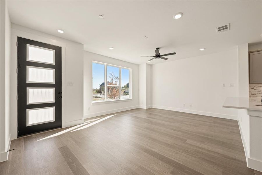 Spacious, unfurnished interior of a new home in Talia, Mesquite (Image 19).