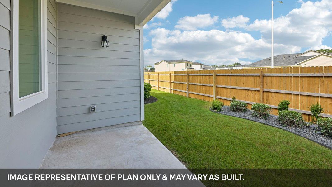 Exterior details and patio area of a home in Valverde, Bastrop (Image 24).