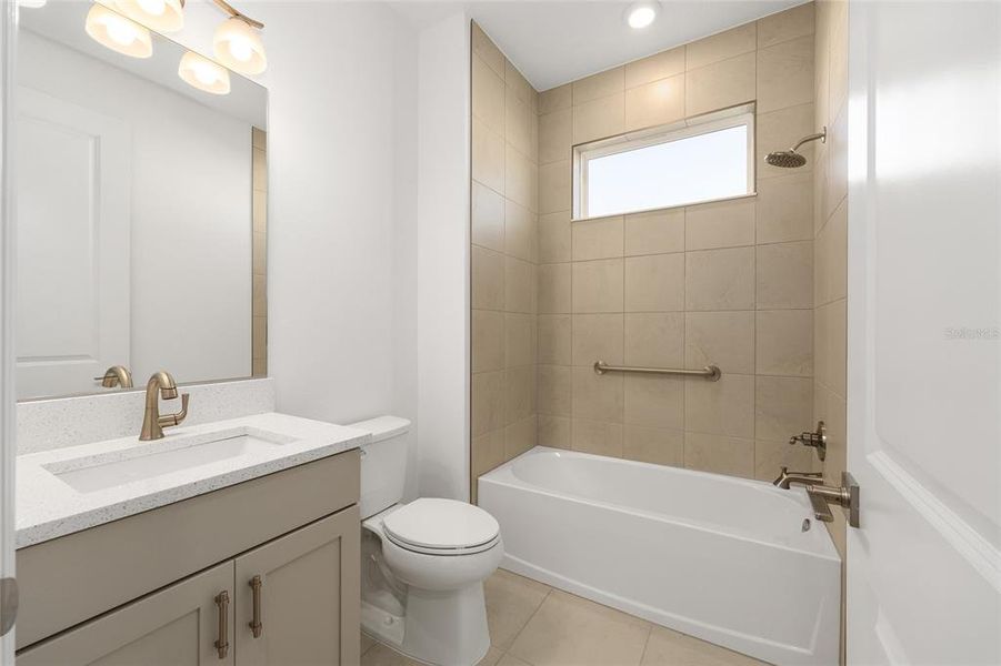 Furnished interior view inside a new home in , Ocala (Image 5).