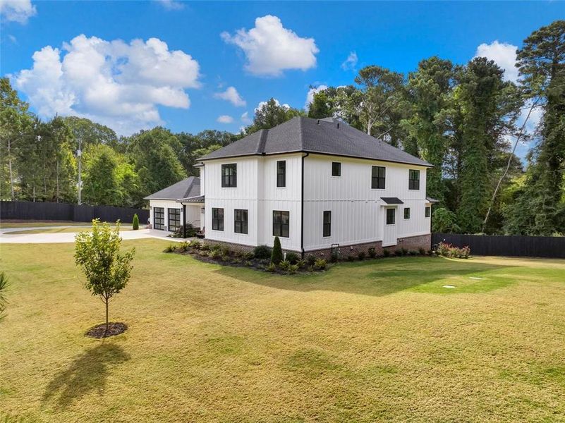 Image 96 of a home in .