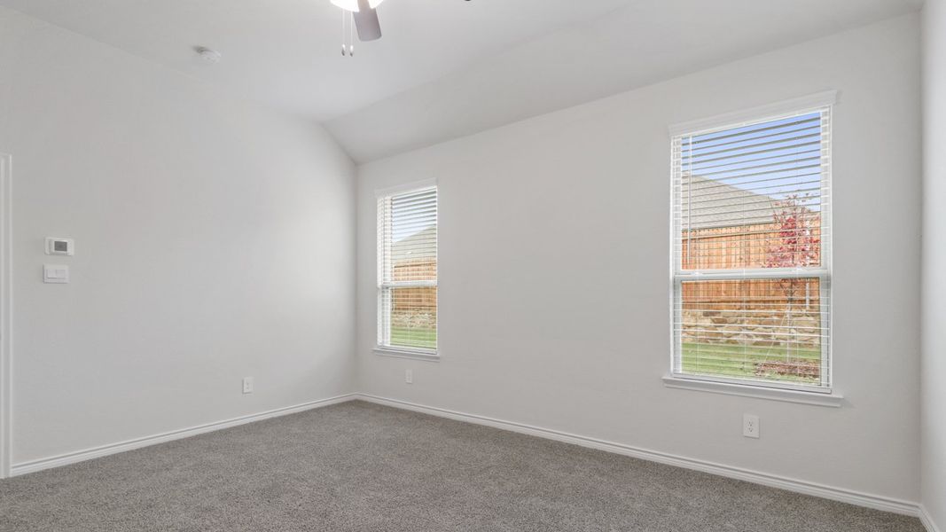 Spacious, unfurnished interior of a new home in Madera, Royse City (Image 16).