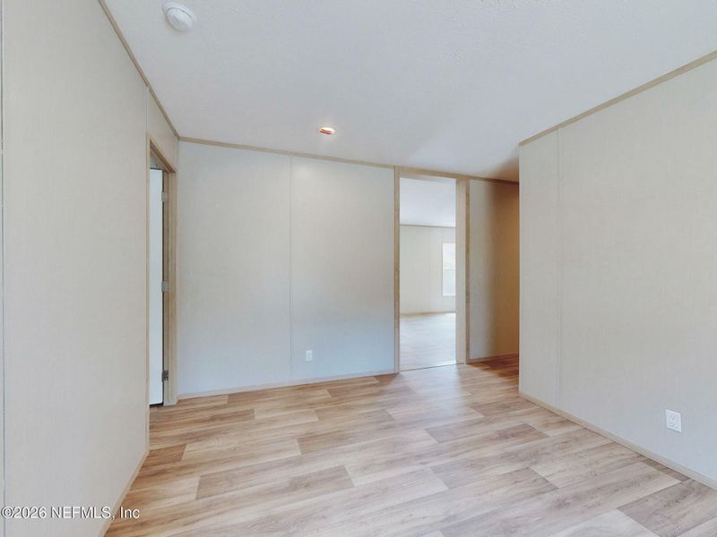 Spacious, unfurnished interior of a new home in , Keystone Heights (Image 48).