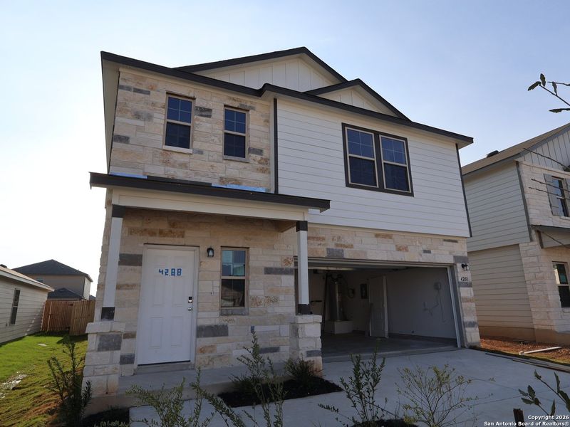 Image 42 of a home in Park Place.