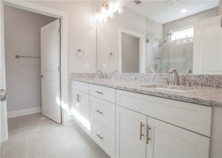 Furnished interior view inside a new home in , Carrollton (Image 7).