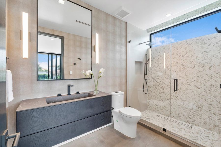 Furnished interior view inside a new home in , Boca Raton (Image 9).