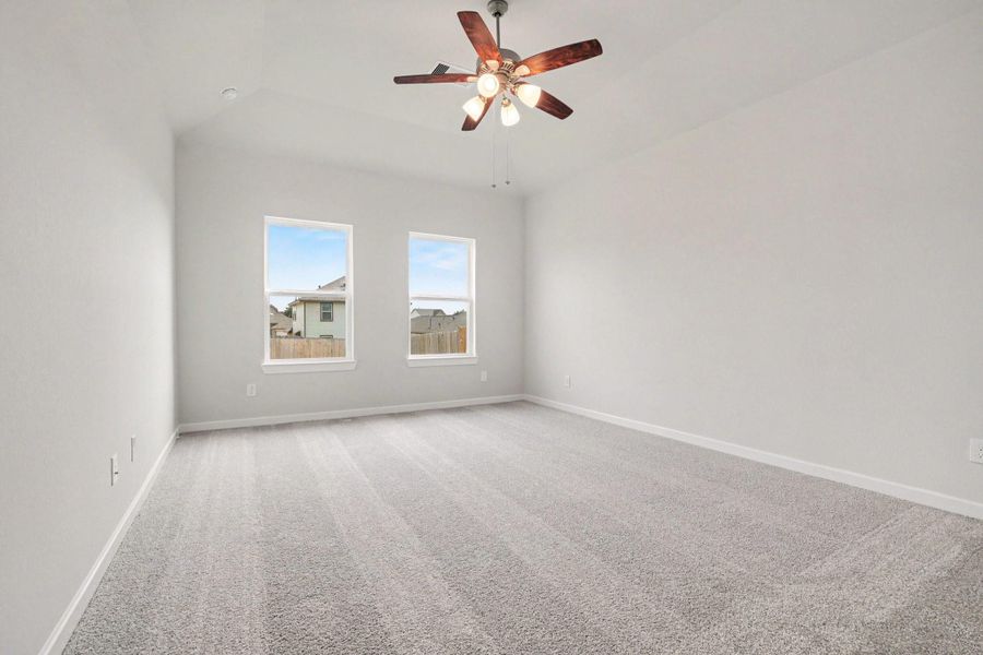Spacious, unfurnished interior of a new home in Clear View Estates, Willis (Image 27).