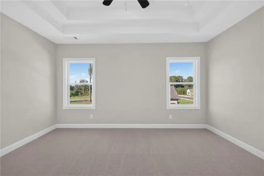 Spacious, unfurnished interior of a new home in , Jefferson (Image 41).