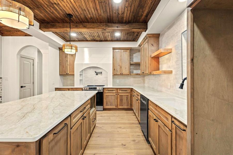 Furnished interior view inside a new home in , Bonham (Image 8).