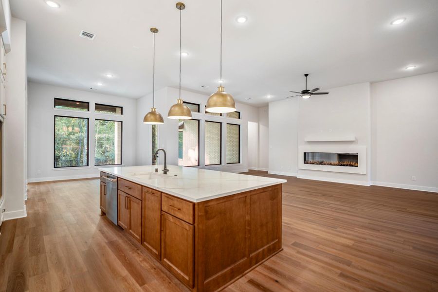 Furnished interior view inside a new home in The Woodlands Hills, Willis (Image 10). Furnished interior view inside a new home in The Woodlands Hills, Willis (Image 10).