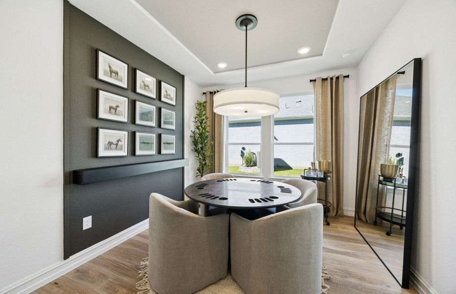 Furnished interior view inside a new home in Del Webb at Trinity Falls, McKinney (Image 6). Furnished interior view inside a new home in Del Webb at Trinity Falls, McKinney (Image 6).