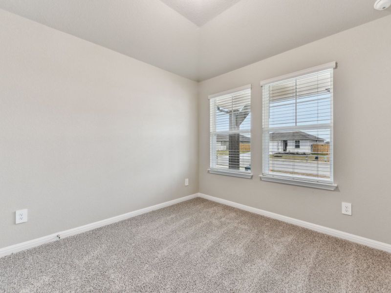 Spacious, unfurnished interior of a new home in Eastern Wells, Jarrell (Image 12).