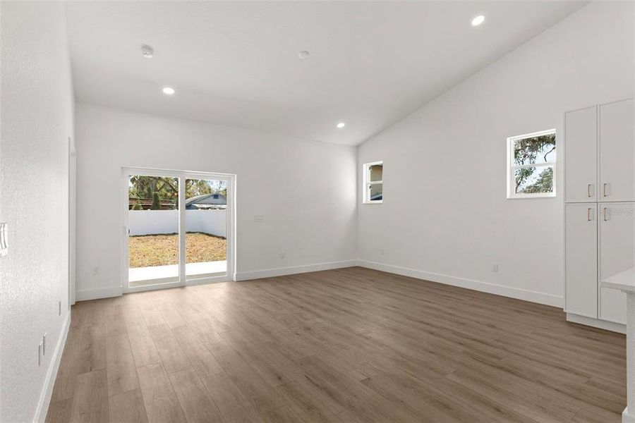 Spacious, unfurnished interior of a new home in , Tampa (Image 32). Spacious, unfurnished interior of a new home in , Tampa (Image 32).