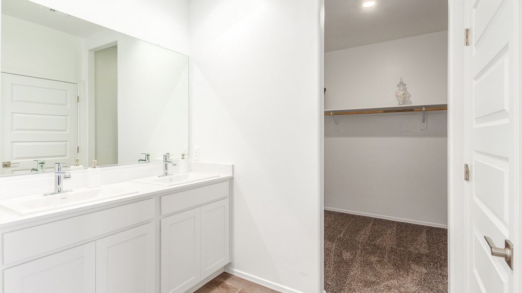 Representative furnished interior of a home built from the Cali by D.R. Horton in Barnett Village, Marana (Image 28). Representative furnished interior of a home built from the Cali by D.R. Horton in Barnett Village, Marana (Image 28).