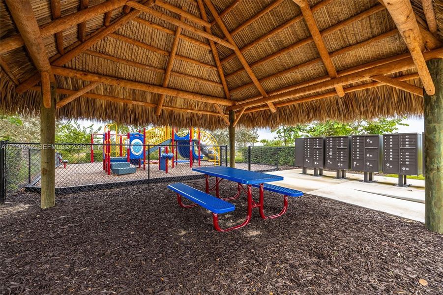 Community amenities in , Labelle (Image 42).