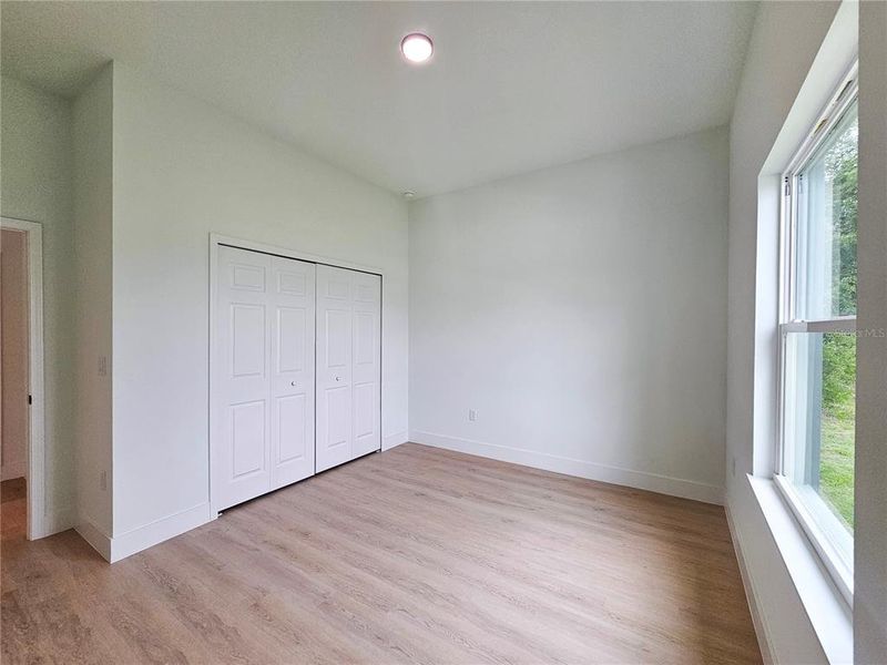Spacious, unfurnished interior of a new home in , Ocala (Image 37).