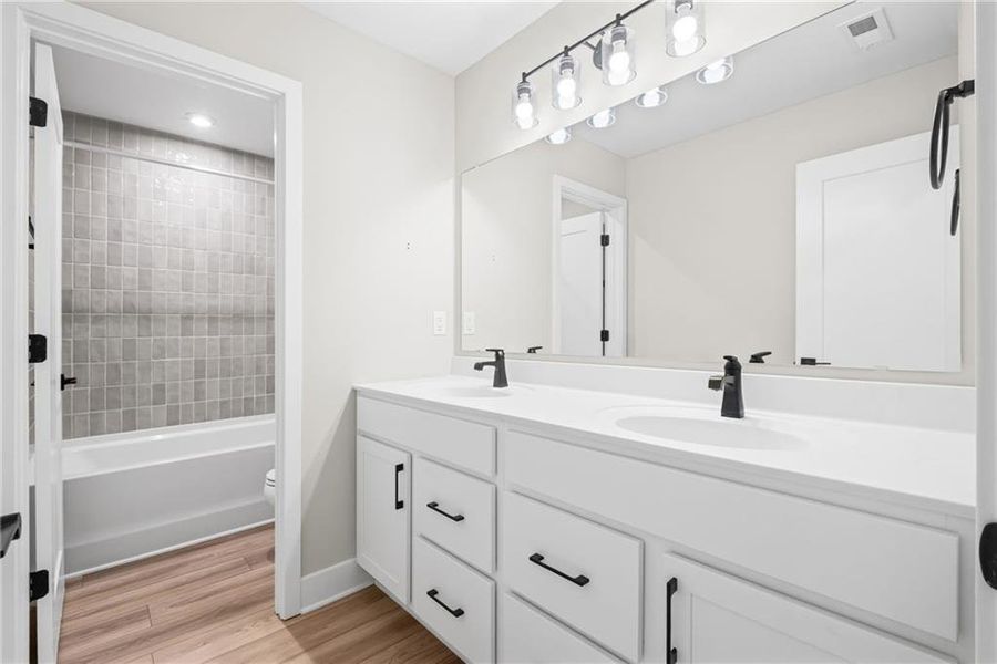 Furnished interior view inside a new home in Governor’s Preserve, Canton (Image 5).