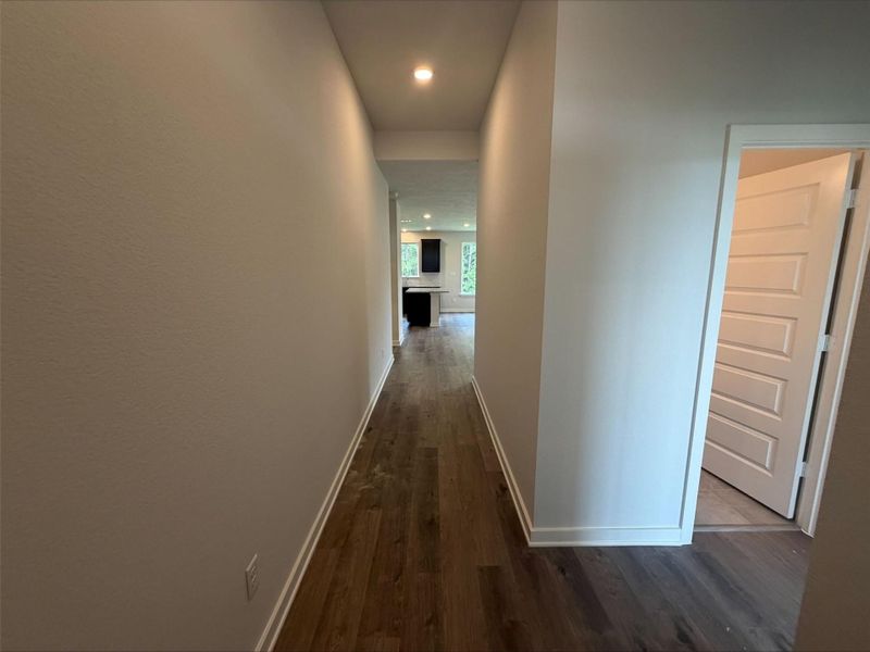 Spacious, unfurnished interior of a new home in Sterling Ridge, Huntsville (Image 8). Spacious, unfurnished interior of a new home in Sterling Ridge, Huntsville (Image 8).