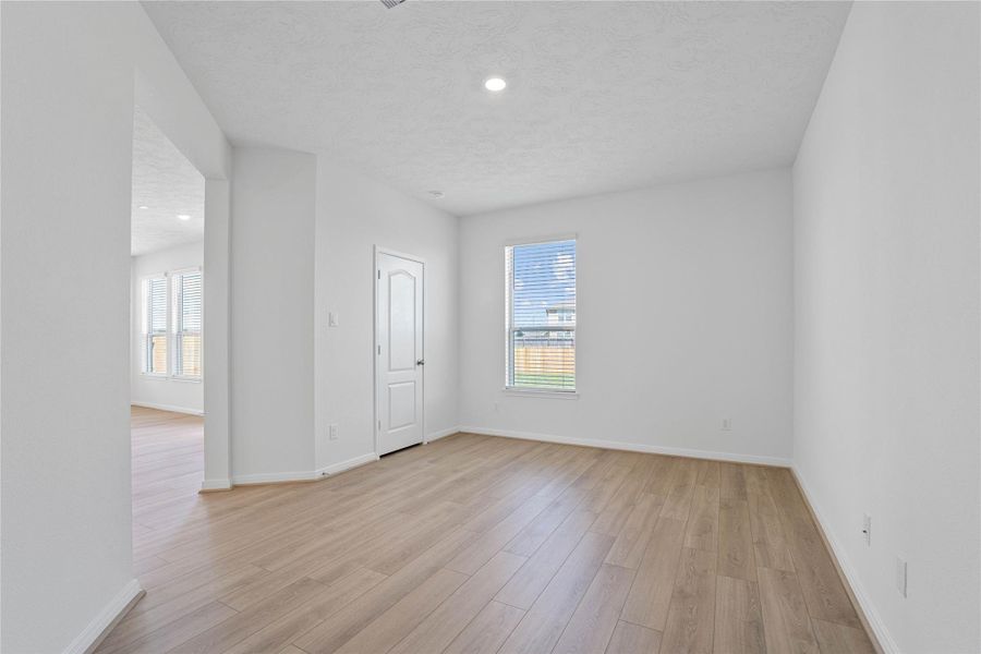 The Den offers a versatile space that seamlessly expands your living options—perfect for a home office, playroom, media space, or whatever suits your lifestyle. The Den offers a versatile space that seamlessly expands your living options—perfect for a home office, playroom, media space, or whatever suits your lifestyle.