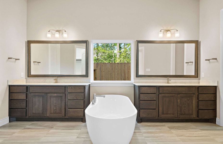 Representative furnished interior of a home built from the 4082 by Ravenna Homes in Artavia 70′, Conroe (Image 12).