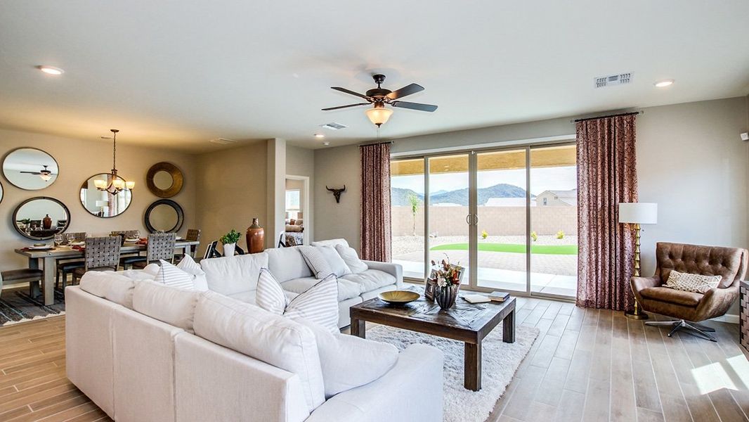 Representative furnished interior of a home built from the Citrine - Plan 5042 by D.R. Horton in Sycamore Vista, Vail (Image 9). Representative furnished interior of a home built from the Citrine - Plan 5042 by D.R. Horton in Sycamore Vista, Vail (Image 9).