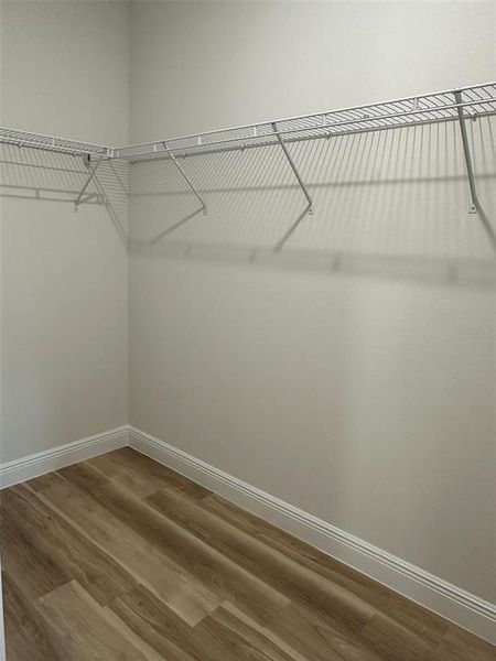 Spacious, unfurnished interior of a new home in , Ocala (Image 24).