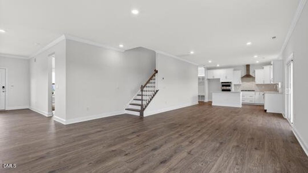 Manors at Haywood Glen_Lucas G_301_White