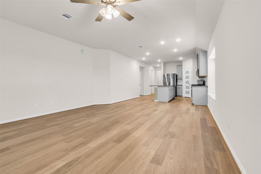 Spacious, unfurnished interior of a new home in , Hockley (Image 28). Spacious, unfurnished interior of a new home in , Hockley (Image 28).